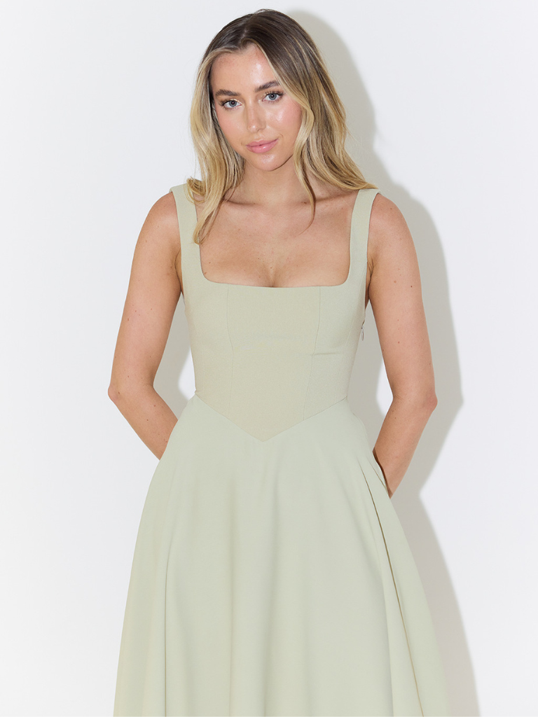 SCARLETT GRACE KLEID