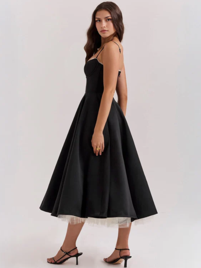 GRACEFUL BALLGOWN