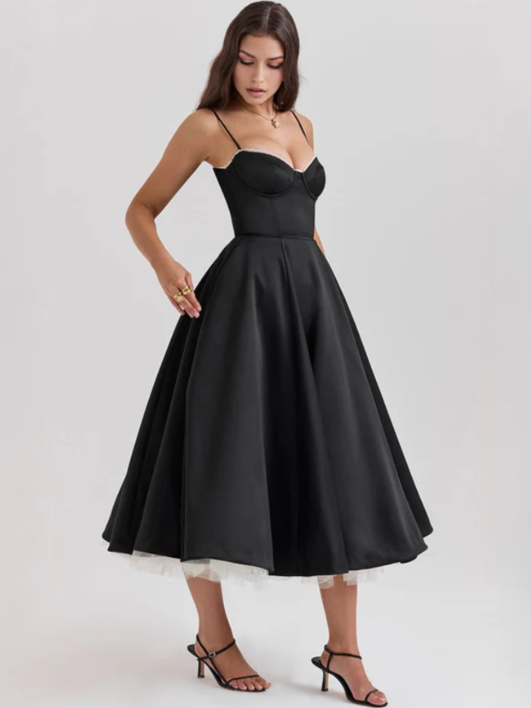 GRACEFUL BALLGOWN