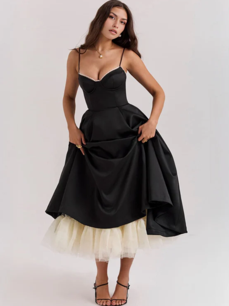 GRACEFUL BALLGOWN